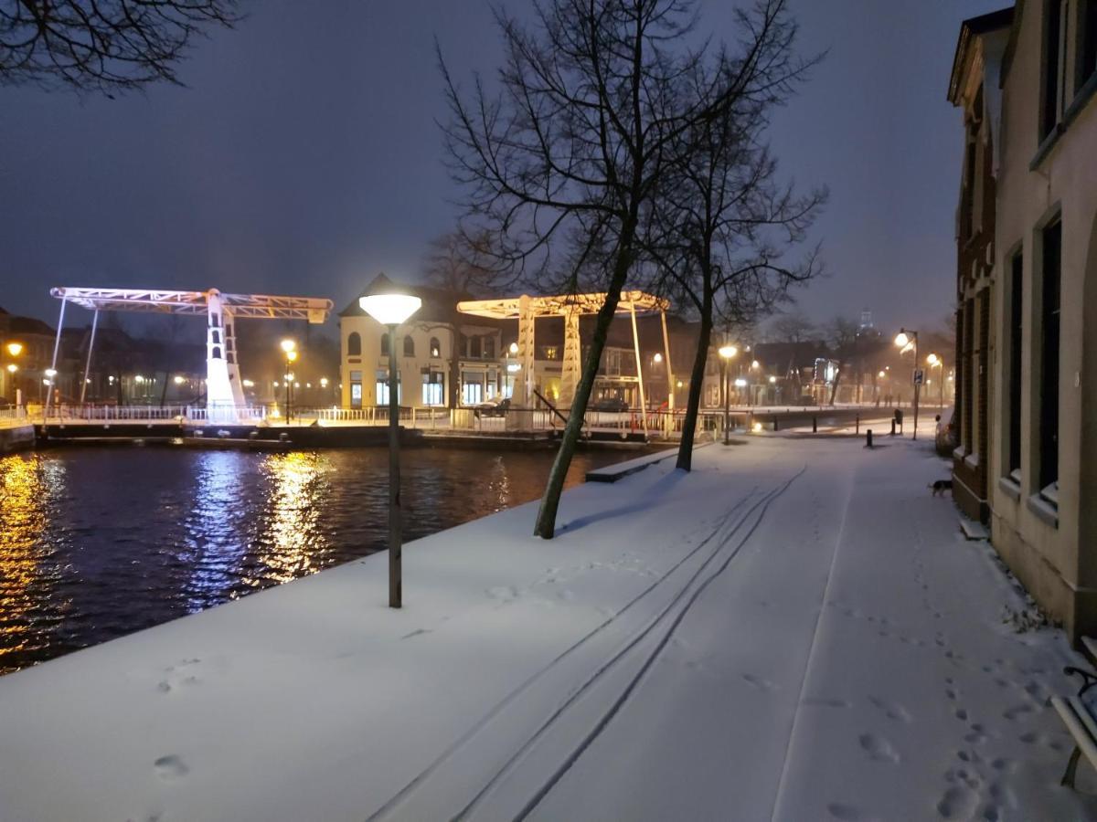 Airbnb 'Logeren Aan Het Plein' In Het Centrum Van Meppel Ngoại thất bức ảnh